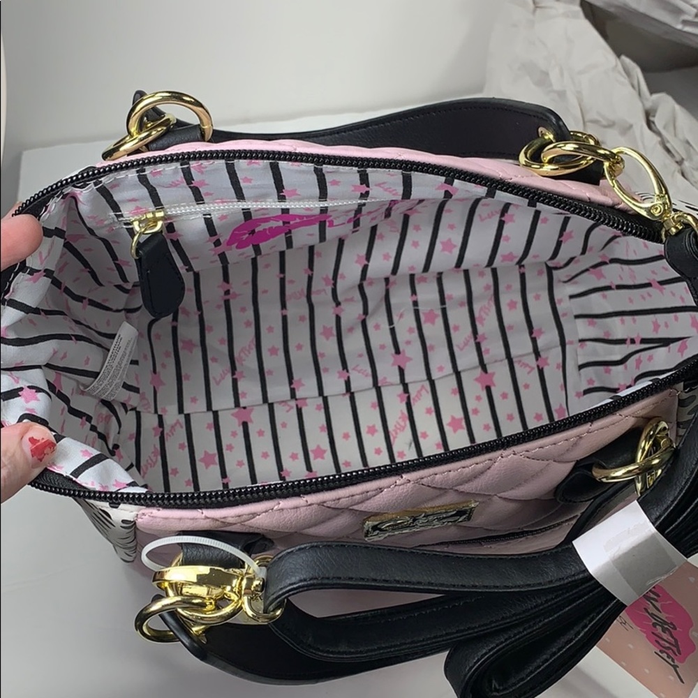 NWT. Betsey Johnson satchel quilted w/animal print - Picture 7 of 8